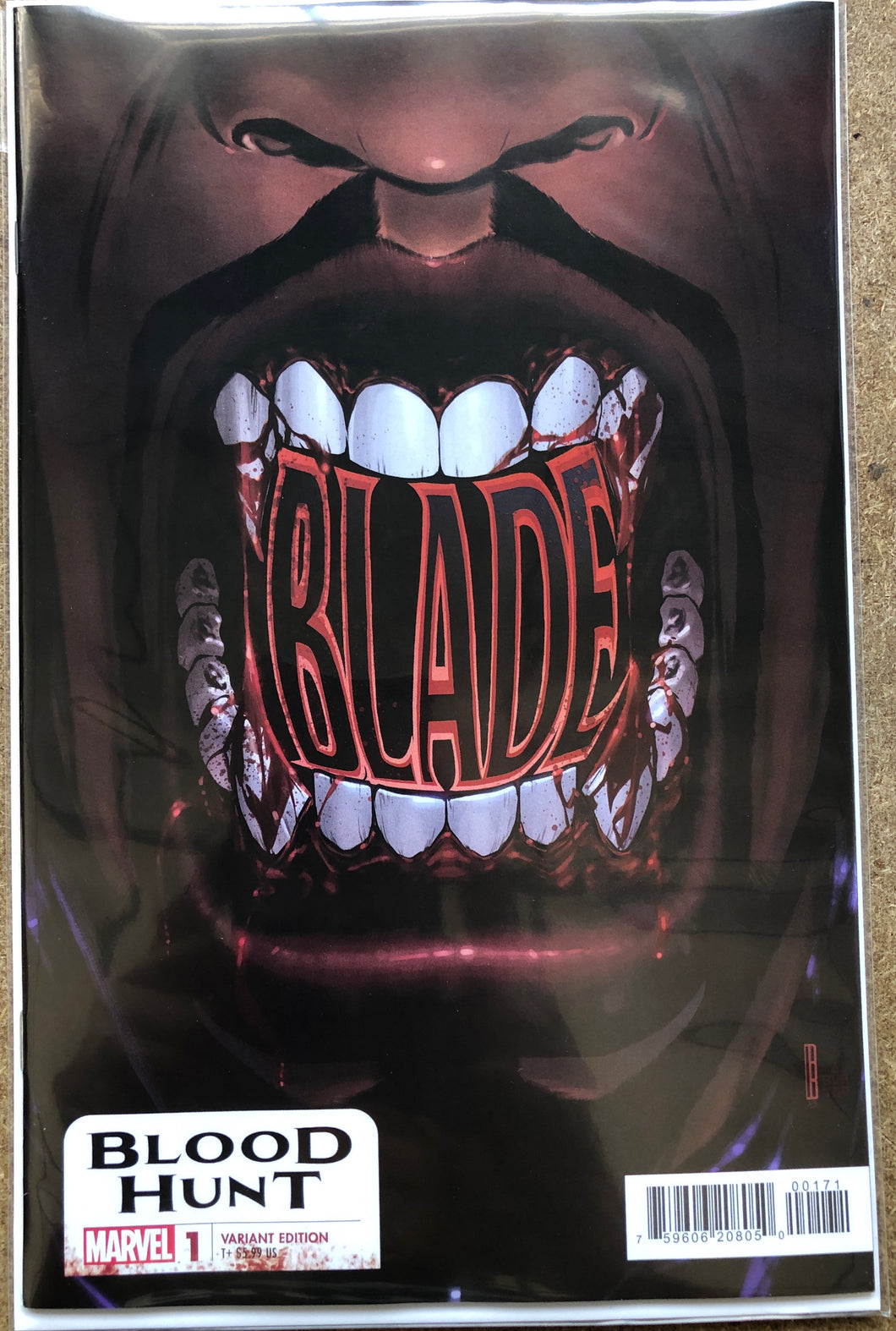 BLOOD HUNT #1 DAVID BALDEON FANGS VARIANT